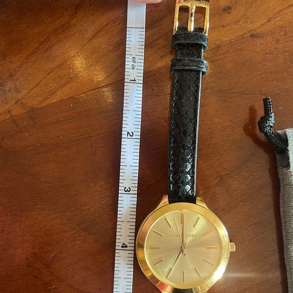 Michael Kors MK2315 Women Black Leather Analog Dial Quartz Wrist Watch XX920 - Picture 7 of 9